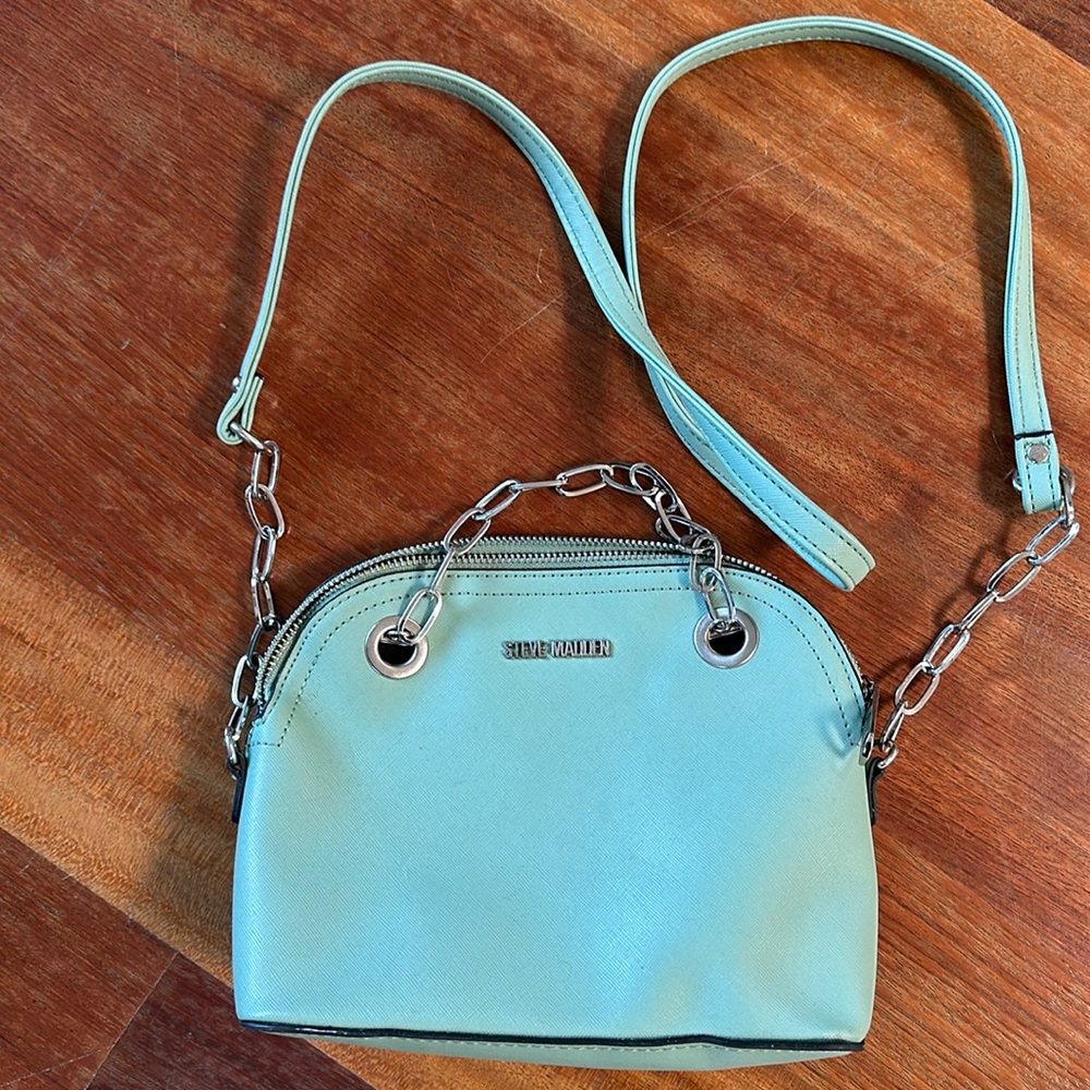 Steve Madden purse never used.